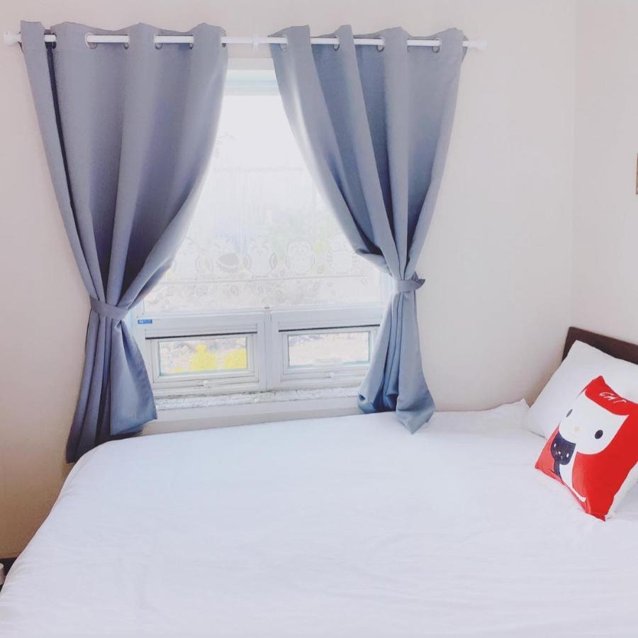 Lefthander Guesthouse Jeju Exterior photo